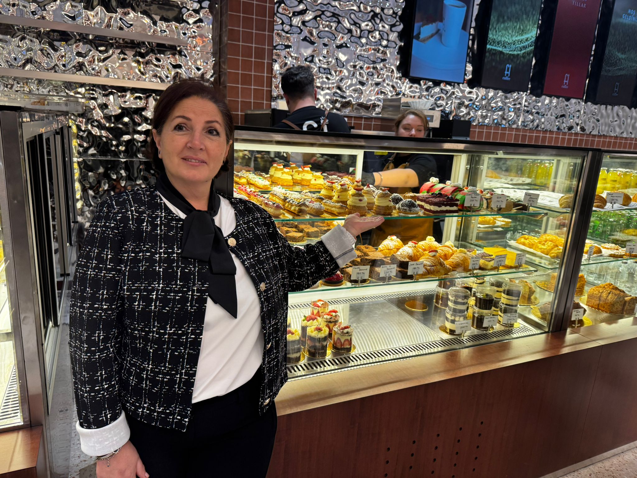 Fırat Çağlayan’dan Yeni Bir Girişim: Fi Cafe Kapılarını Açtı