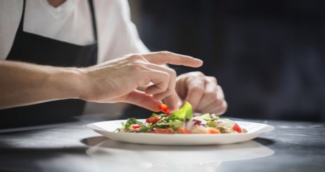 TV PROGRAMLARI GASTRONOMİ SEKTÖRÜNE ZARAR VERİYOR
